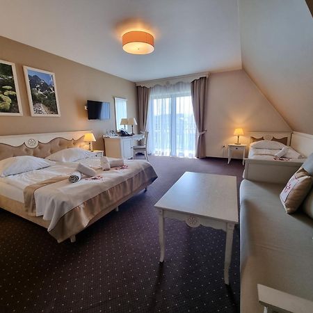 Carlina Hotel & Spa Bialka Tatrzanska Bagian luar foto