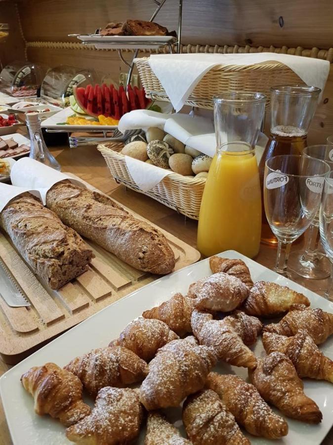 Carlina Hotel & Spa Bialka Tatrzanska Bagian luar foto