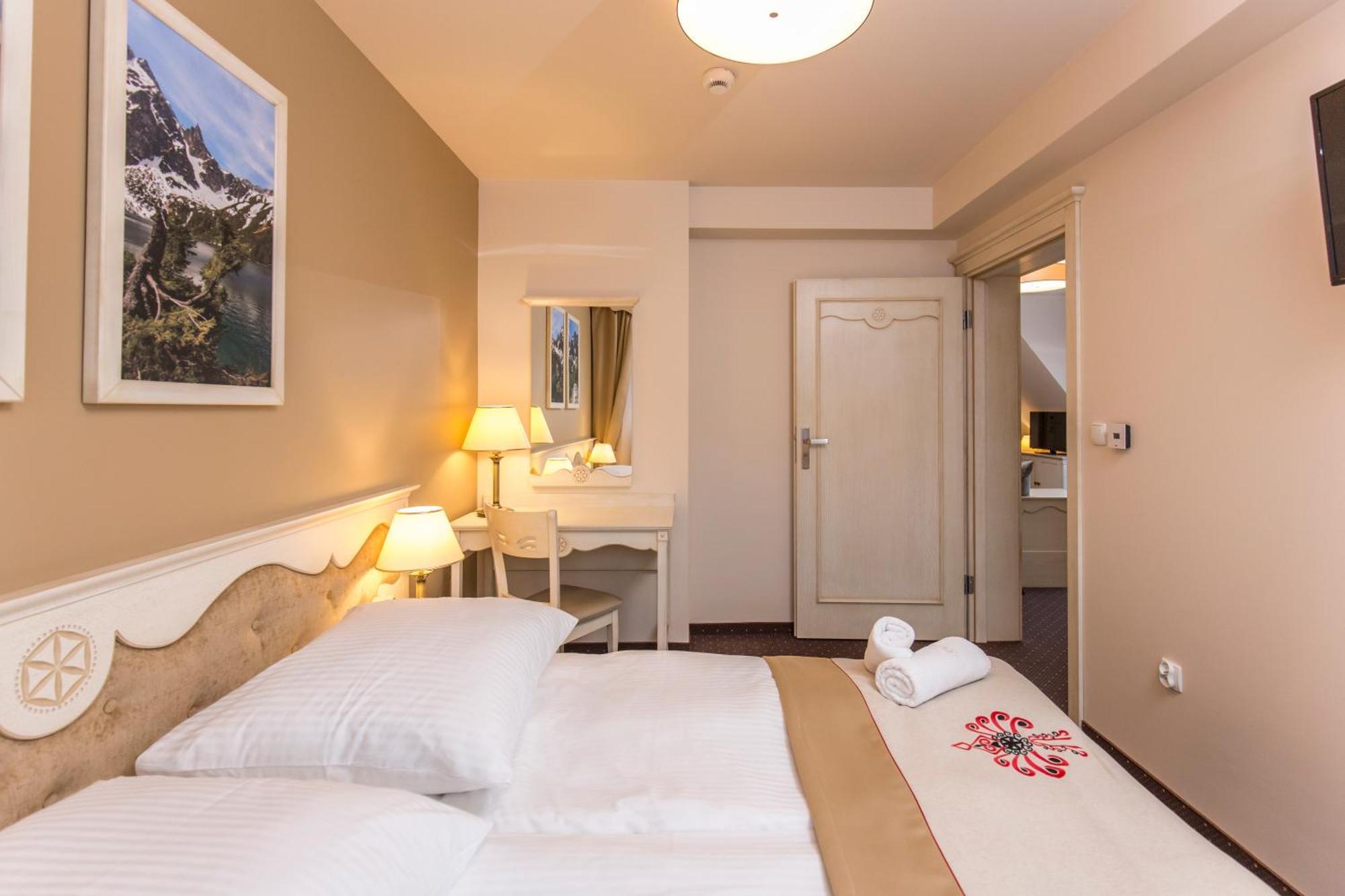 Carlina Hotel & Spa Bialka Tatrzanska Bagian luar foto