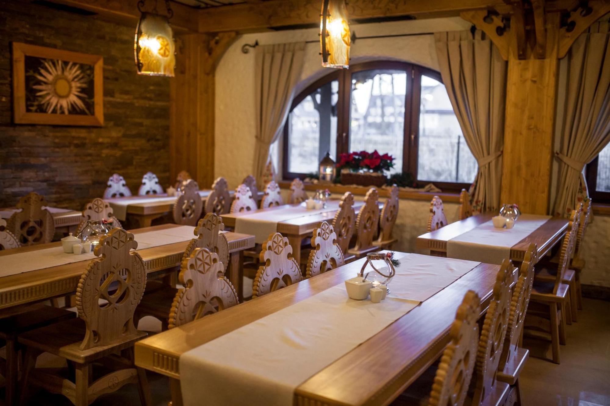 Carlina Hotel & Spa Bialka Tatrzanska Bagian luar foto