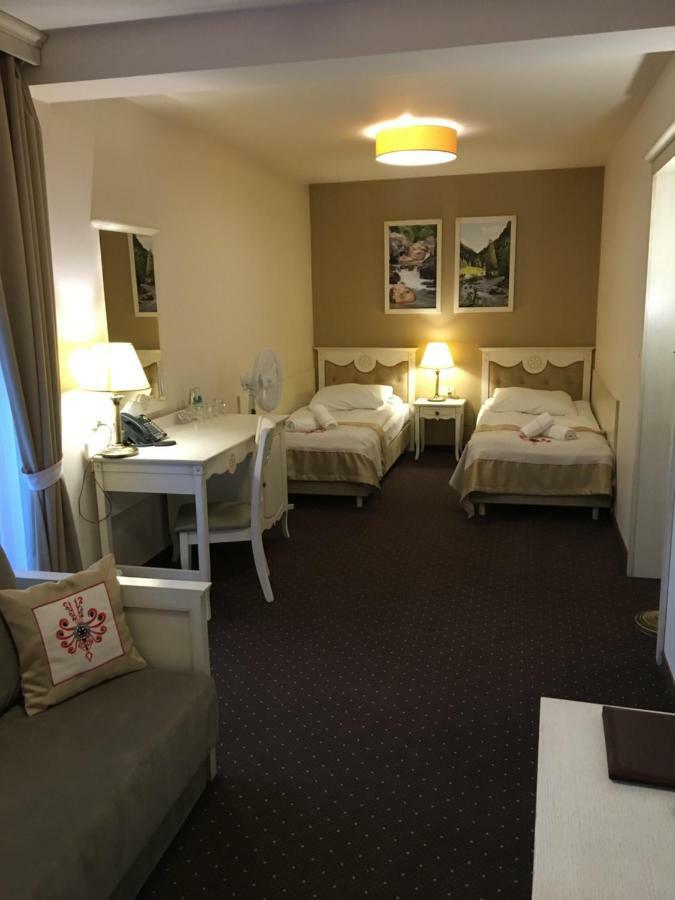 Carlina Hotel & Spa Bialka Tatrzanska Bagian luar foto